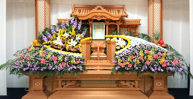 家族葬祭壇 生花